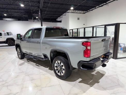 Used 2024 Chevrolet Silverado 2500 Custom w/ Custom Value Package AWD/4WD image 9