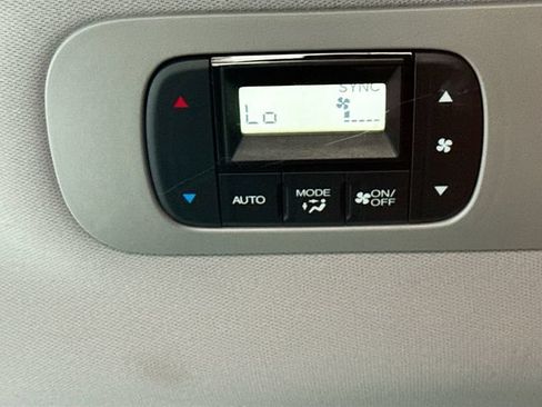 Certified 2024 Honda Odyssey Touring image 24