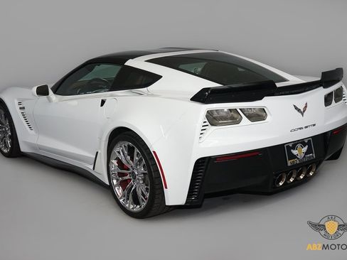 Used 2017 Chevrolet Corvette Z06 image 7