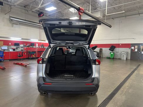 Used 2024 Toyota RAV4 XLE image 34