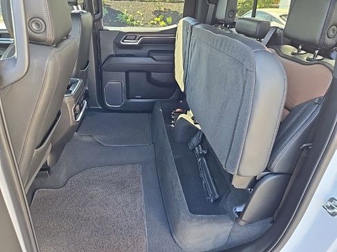 Used 2023 Chevrolet Silverado 1500 High Country w/ Technology Package AWD/4WD image 51