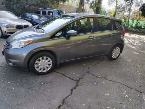 Used 2016 Nissan Versa Note S Plus image 3