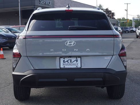 Used 2025 Hyundai Kona SEL AWD/4WD image 10
