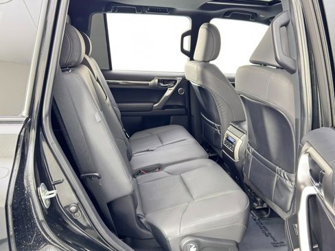 Used 2023 Lexus GX 460 Premium image 46