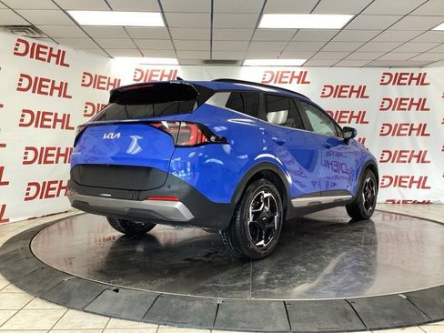 New 2026 Kia Sportage EX w/ EX Panorama Roof Package FWD image 6