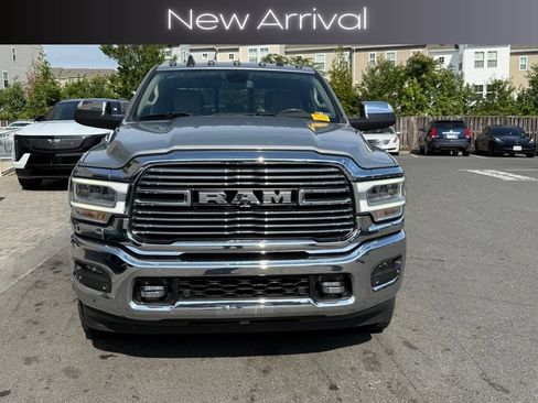 Used 2021 RAM 3500 Laramie AWD/4WD image 3