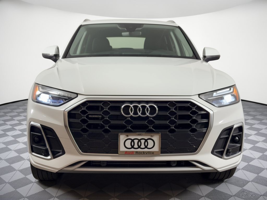 Used 2025 Audi Q5 e Premium AWD/4WD image 6