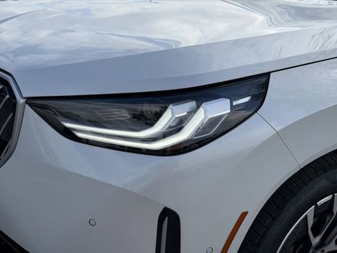 Certified 2025 BMW X3 xDrive30i image 7