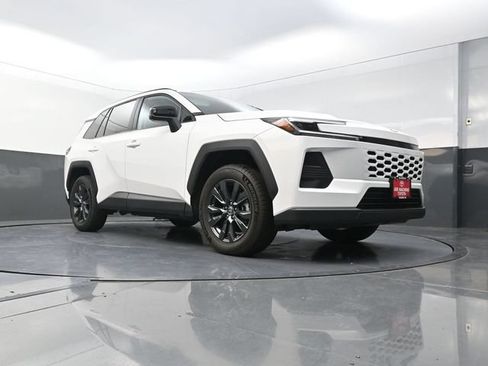 Used 2026 Toyota RAV4 XLE Premium AWD/4WD image 31