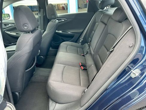 Used 2022 Chevrolet Malibu LT FWD image 24