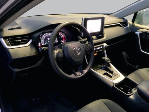 Used 2024 Toyota RAV4 XLE FWD image 17
