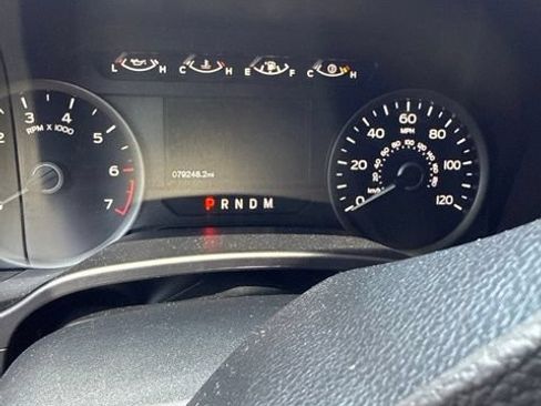 Used 2020 Ford F150 XLT w/ Equipment Group 302A Luxury AWD/4WD image 6