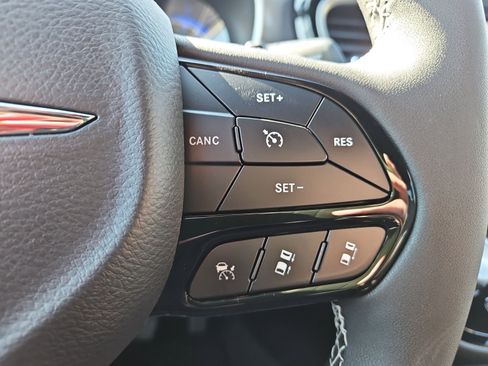 New 2026 Chrysler Pacifica Select w/ S Appearance Package FWD image 26