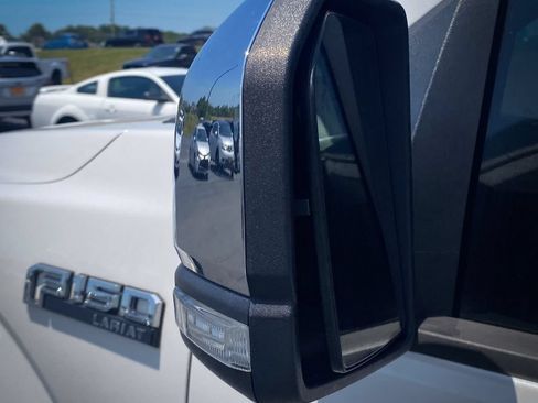 Used 2018 Ford F150 Lariat AWD/4WD image 6