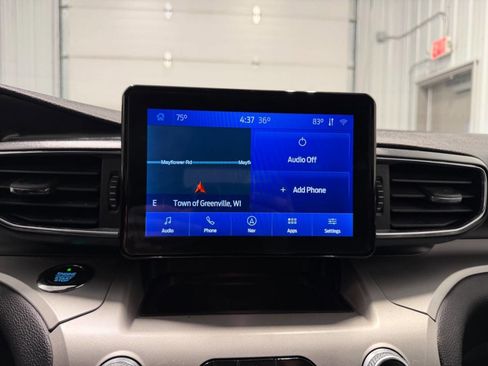 Used 2020 Ford Explorer XLT w/ Equipment Group 202A AWD/4WD image 22