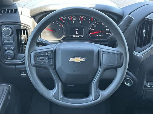 Used 2025 Chevrolet Silverado 1500 W/T w/ Trailering Package AWD/4WD image 19