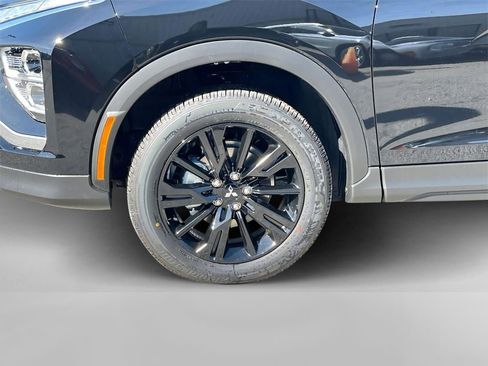 New 2026 Mitsubishi Eclipse Cross LE image 33