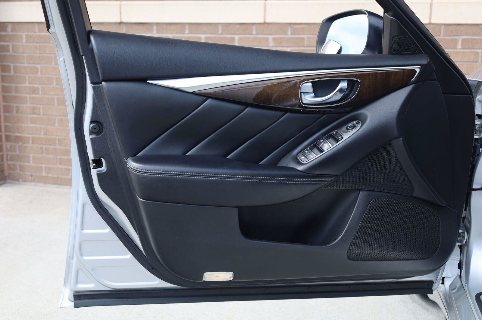 Used 2019 INFINITI Q50 Luxe RWD image 15