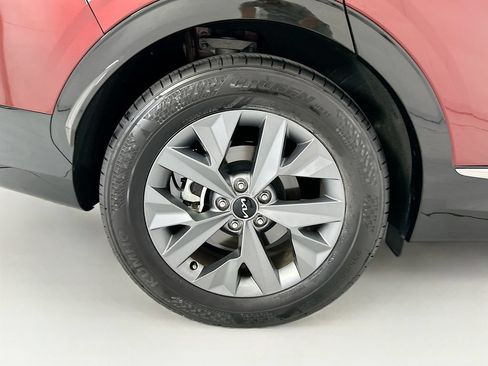 Used 2025 Kia Sportage SX FWD image 32