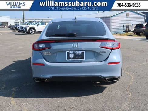 Used 2023 Honda Civic Sport Touring image 7