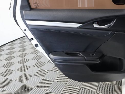 Used 2021 Honda Civic EX-L image 11