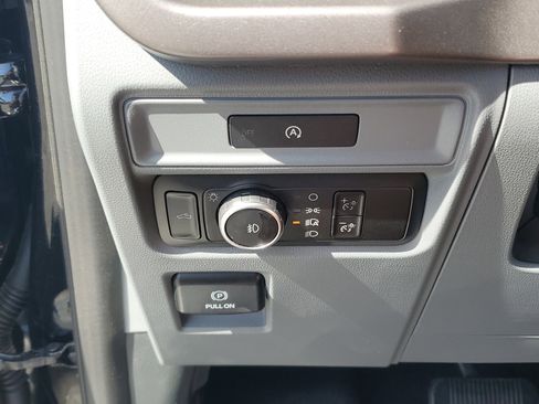 Used 2025 Ford F150 XLT w/ Equipment Group 301A Standard image 23