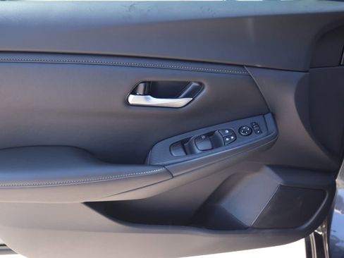 New 2025 Nissan Sentra SV w/ All-Weather Package image 14