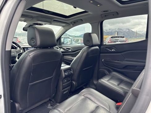 Used 2018 GMC Acadia SLT AWD/4WD image 19