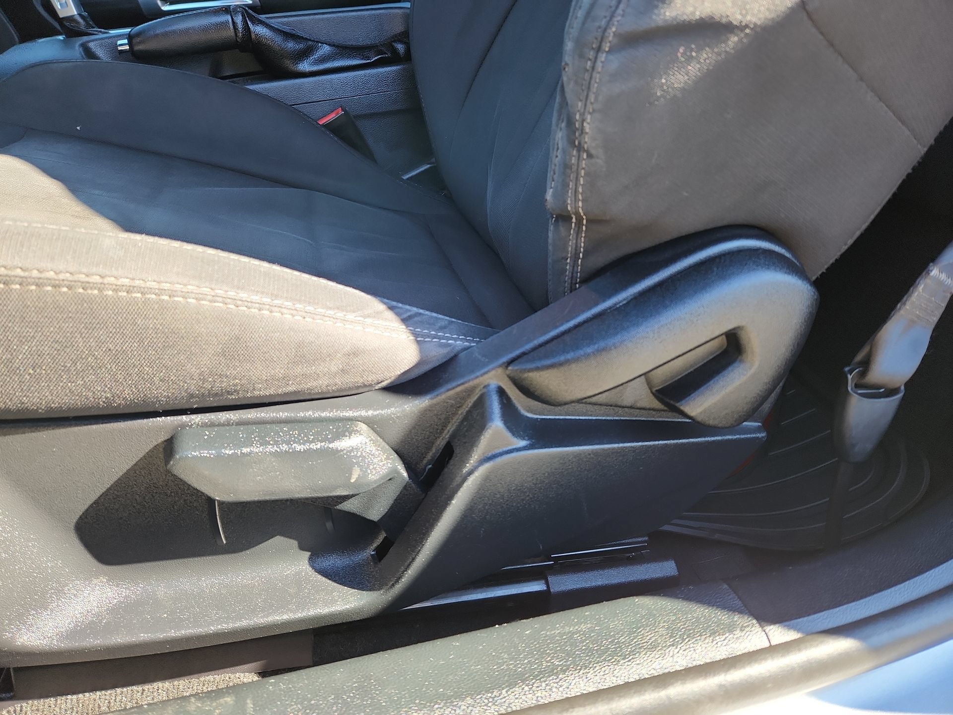 Used 2020 Ford Mustang Coupe RWD image 14