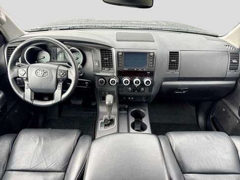 Used 2020 Toyota Sequoia TRD Pro AWD/4WD image 14