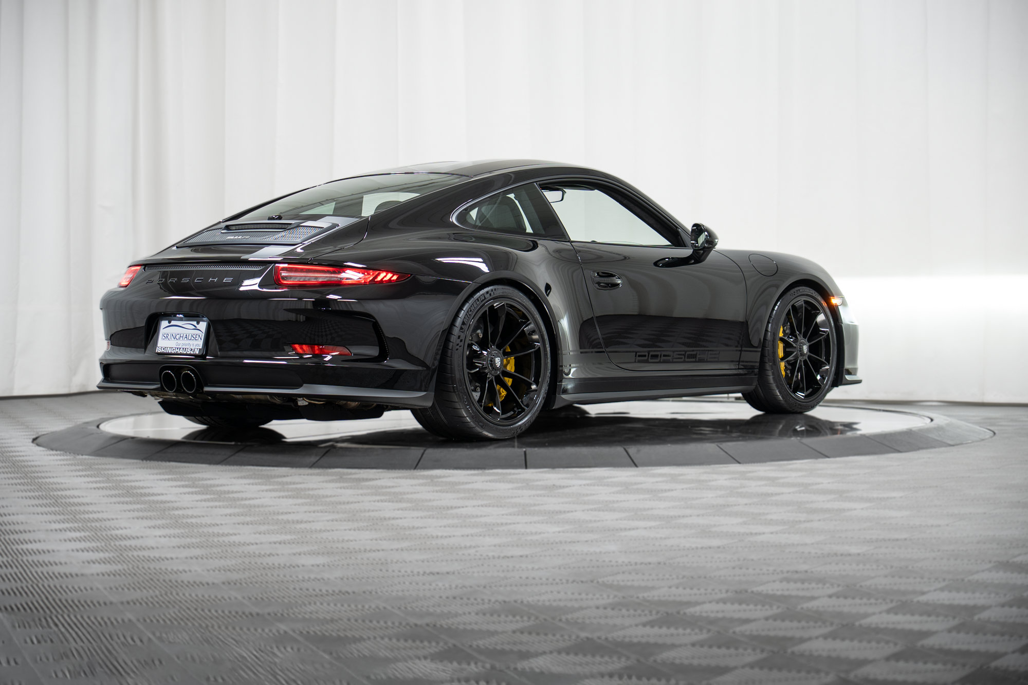Used 2016 Porsche 911 R RWD image 53