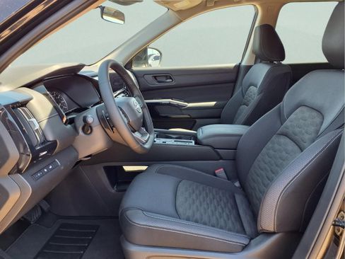 New 2026 Nissan Pathfinder SV FWD image 10