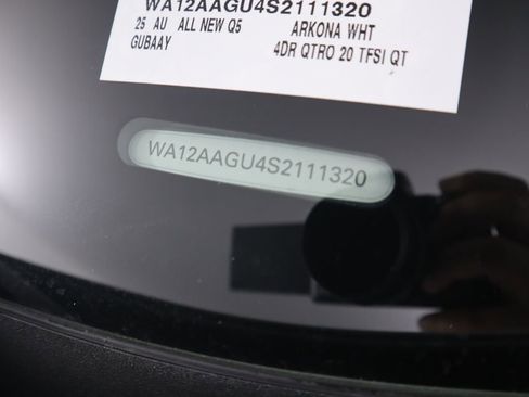 Used 2025 Audi Q5 Premium Plus w/ Premium Plus image 35