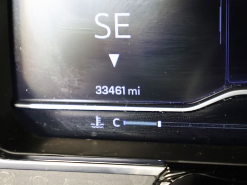 Used 2025 Chevrolet Silverado 1500 LT image 18