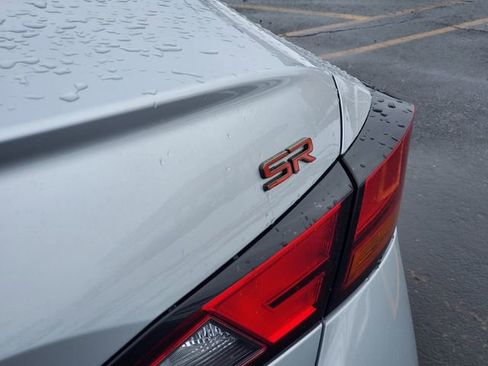 Used 2024 Nissan Altima 2.5 SR image 29