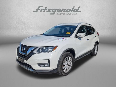 Used 2017 Nissan Rogue SV AWD/4WD image 3