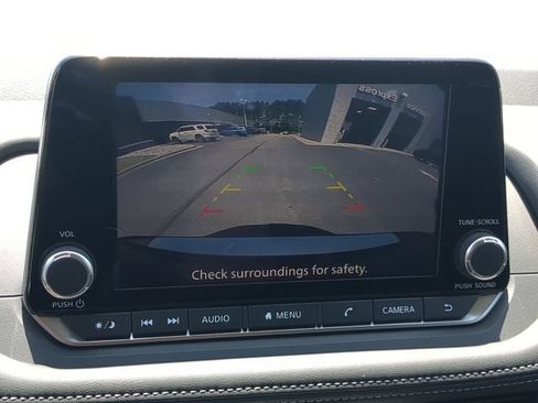 New 2026 Nissan Rogue SV FWD image 20