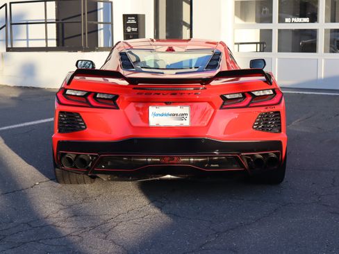 Used 2020 Chevrolet Corvette Stingray Preferred Cpe w/ 2LT Preferred Equipment Group RWD image 9