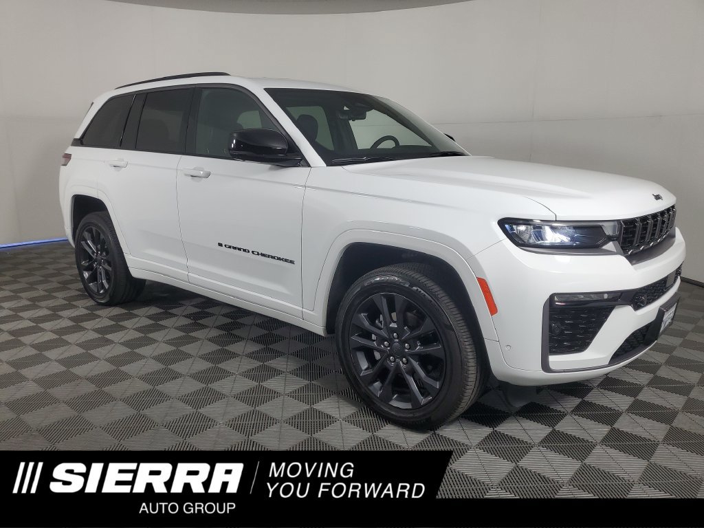 Used 2026 Jeep Grand Cherokee Limited AWD/4WD image 1
