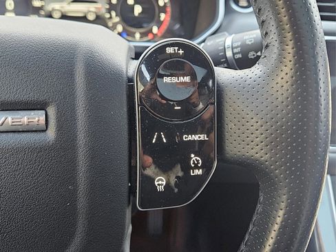 Used 2020 Land Rover Range Rover Sport HSE image 27