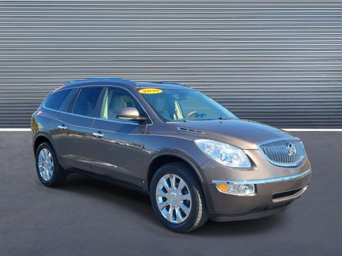 Used 2010 Buick Enclave CXL w/ Trailering Provision Package image 2