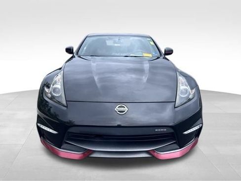 Used 2016 Nissan 370Z NISMO RWD image 10