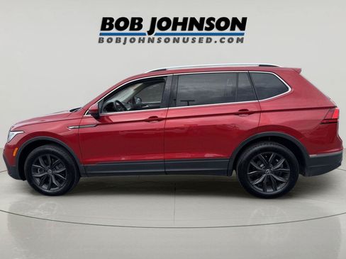 Used 2024 Volkswagen Tiguan SE AWD/4WD image 6