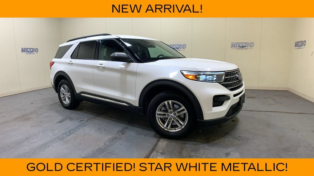 Certified 2023 Ford Explorer XLT AWD/4WD image 1