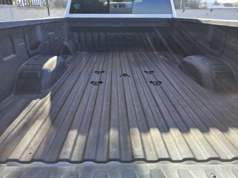 Used 2021 GMC Sierra 3500 SLT w/ SLT Convenience Package AWD/4WD image 6