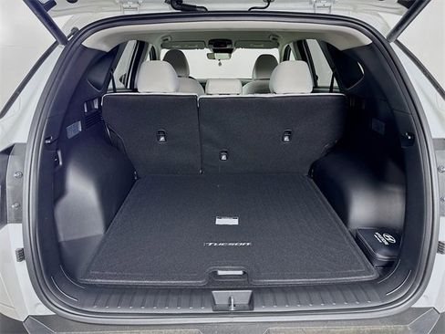 Used 2025 Hyundai Tucson SEL image 38
