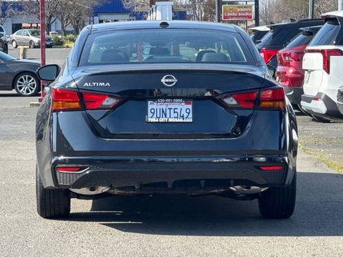 Used 2025 Nissan Altima 2.5 S image 5