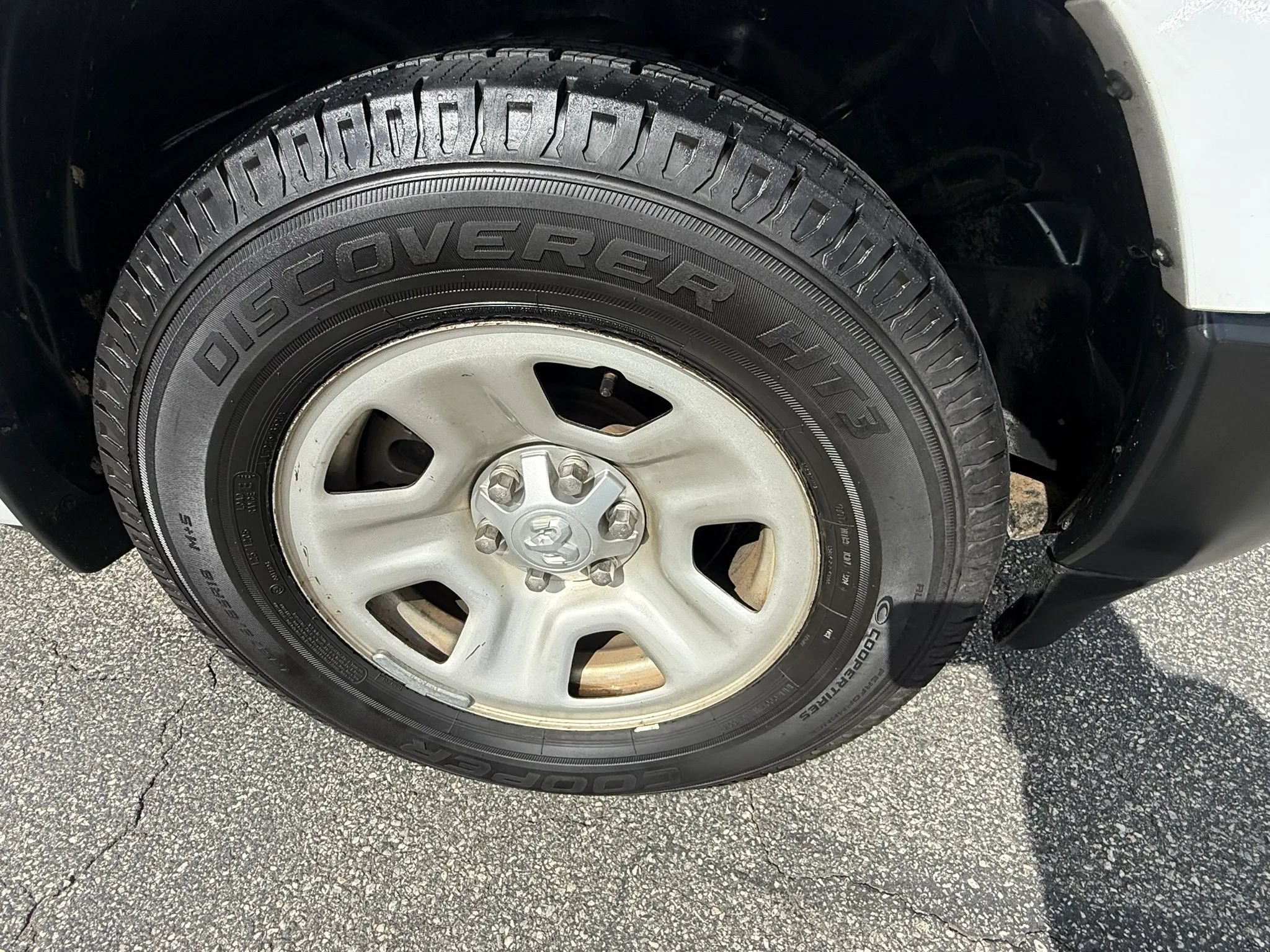 Used 2021 RAM 1500 Tradesman RWD image 20