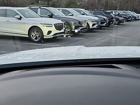 Used 2024 Genesis GV80 3.5T Prestige w/ Prestige Package image 13