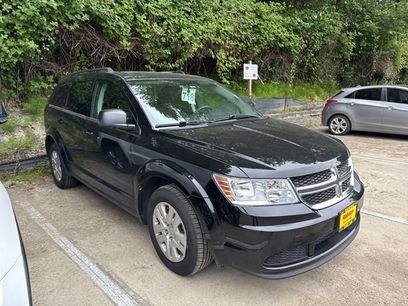 Used 2017 Dodge Journey SE w/ Flexible Seating Group